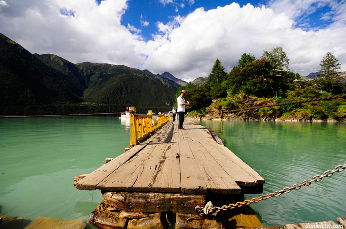 Bridge on Water Bridge on Water