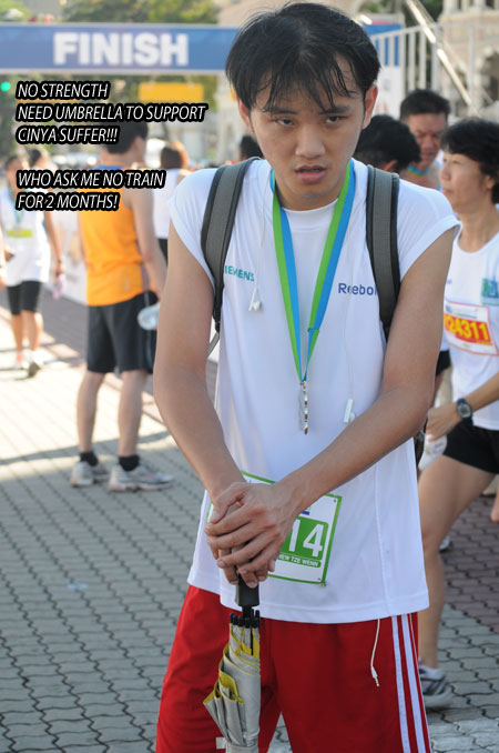 DanielCtw Suffer Holding Umbrella DanielCtw Suffer Holding Umbrella