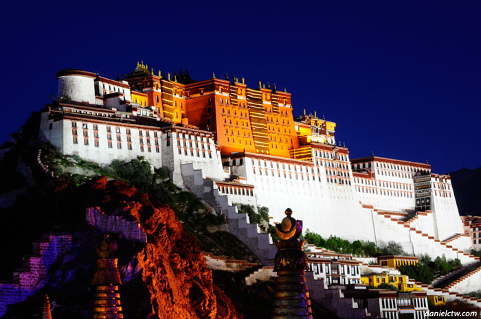 Friday night Potala Palace Friday night Potala Palace