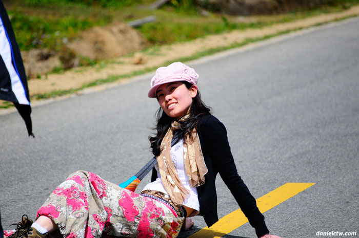 Shanghai girl on the road Shanghai girl on the road