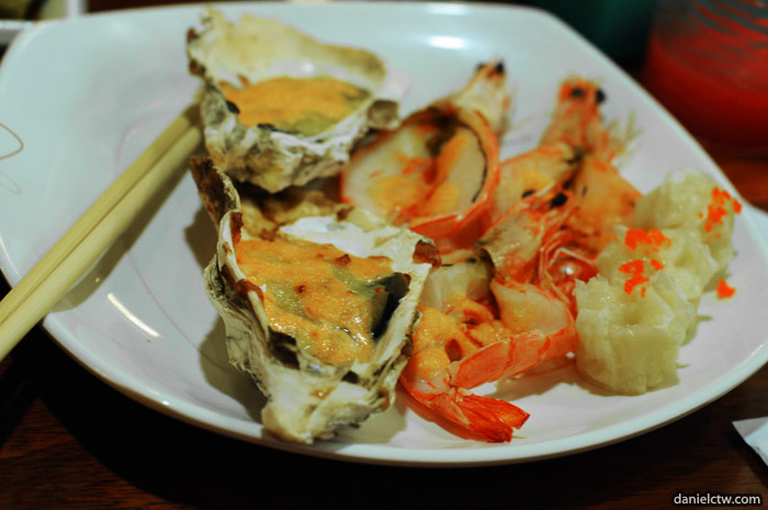 Oyster Prawn and Siu Mai