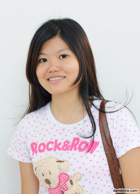 Yen White Background
