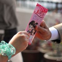 angpao giving